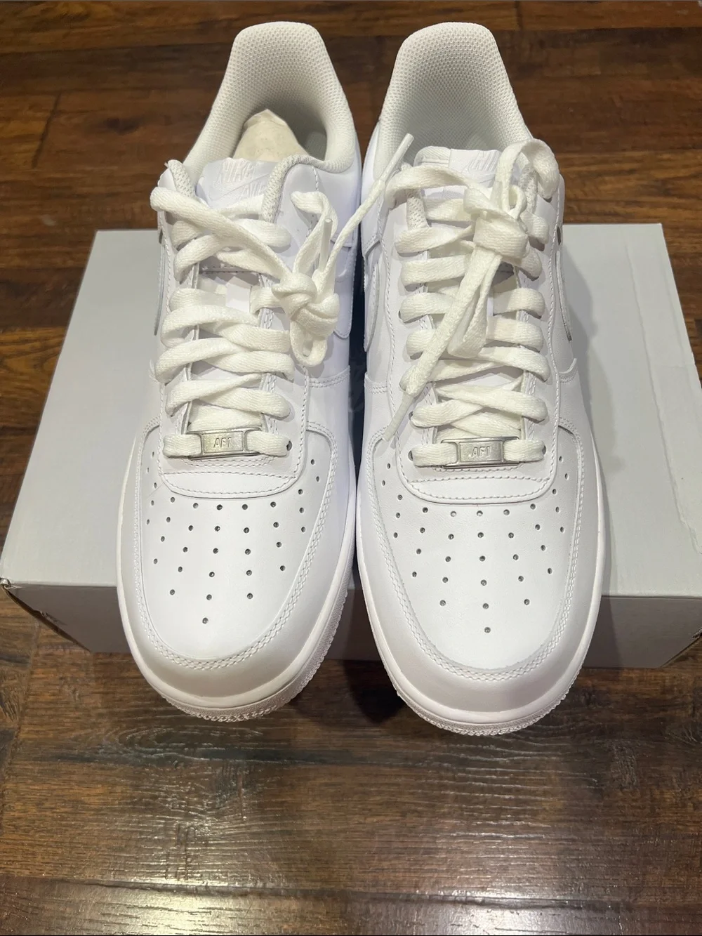 Nike Men's White Air Force 1 ‘07